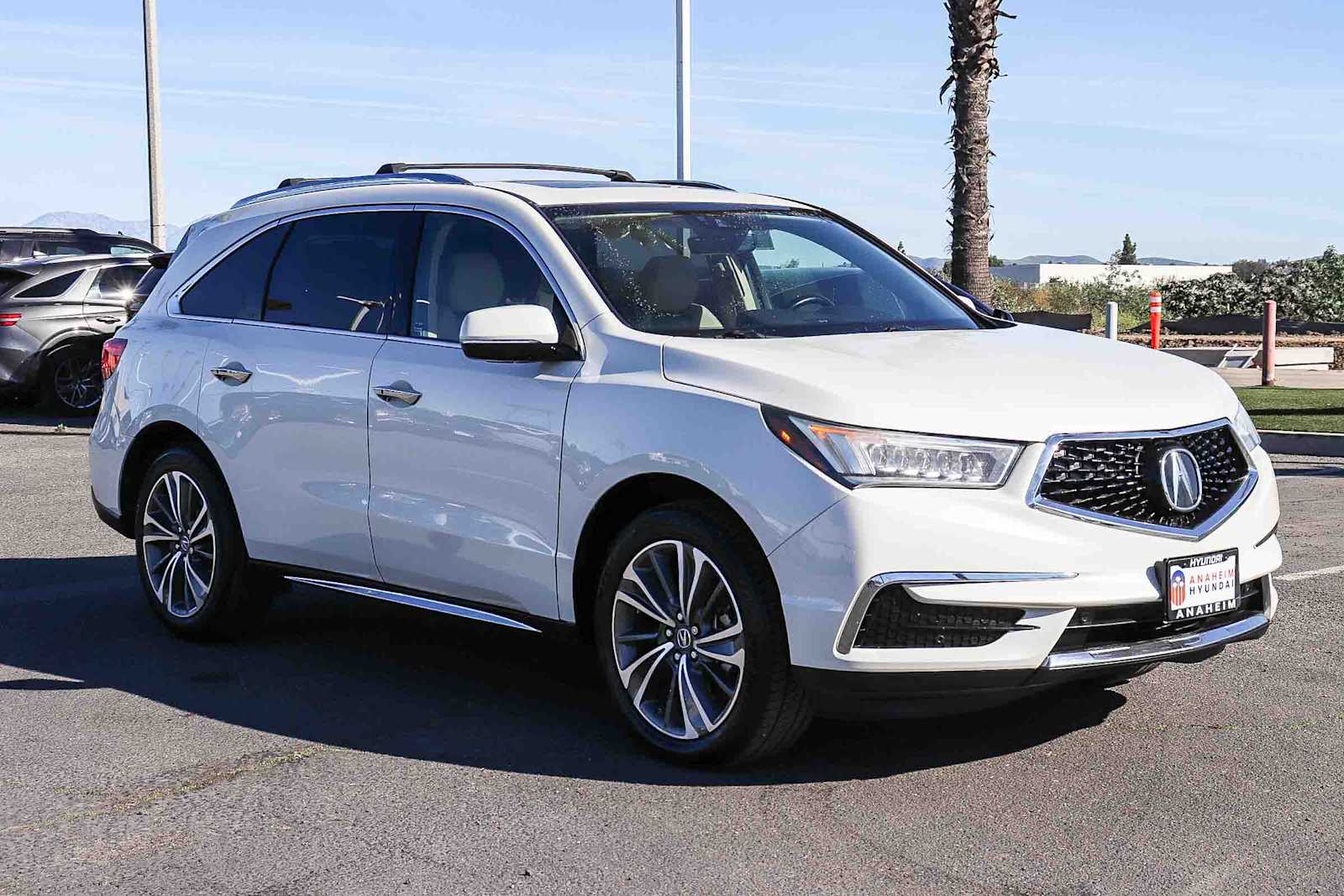 Thumbnail: 2019 Acura MDX - 3