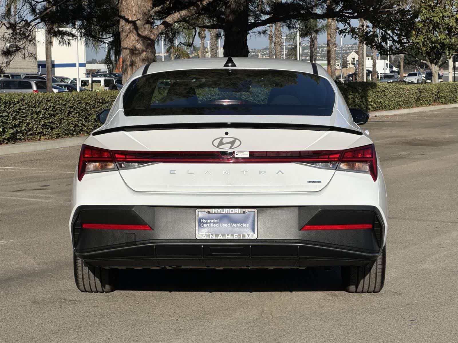 Thumbnail: 2025 Hyundai Elantra - 4