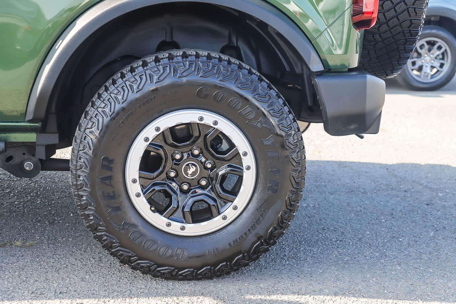 Thumbnail: 2023 Ford Bronco - 12