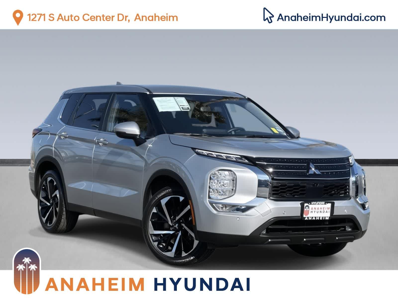 Thumbnail: 2024 Mitsubishi Outlander - 1