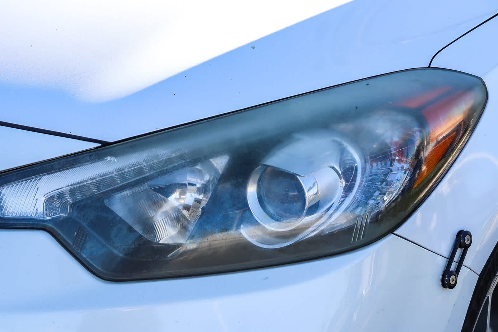 Thumbnail: 2015 Kia Forte - 2