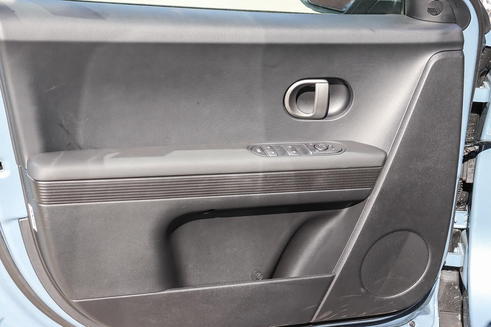 Thumbnail: 2026 Hyundai Ioniq 5 - 23