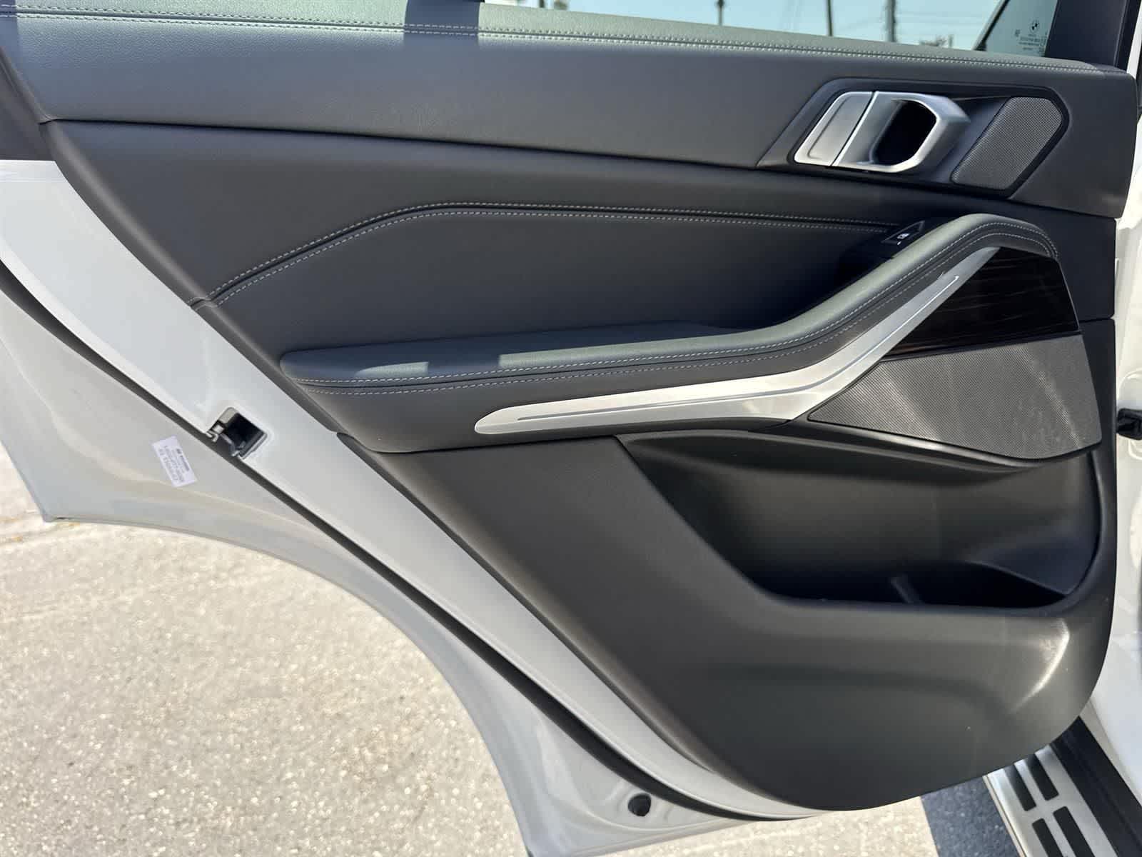 Thumbnail: 2024 BMW X5 - 24