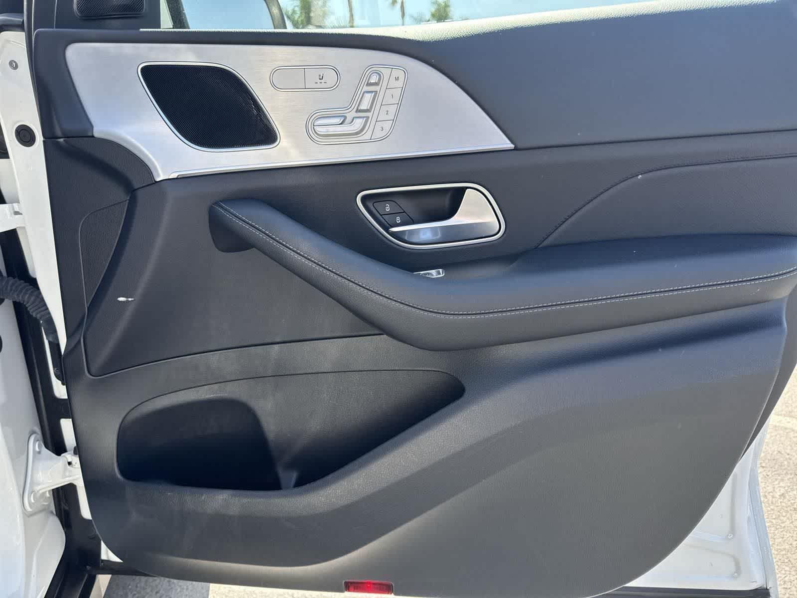 Thumbnail: 2024 Mercedes-Benz GLE - 39