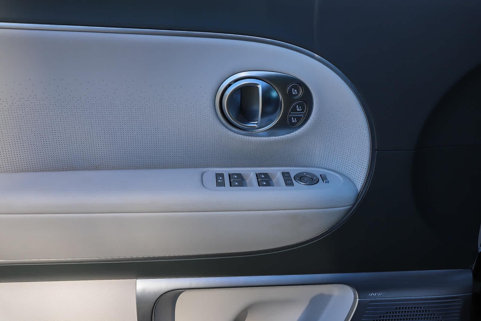 Thumbnail: 2026 Hyundai Ioniq - 24