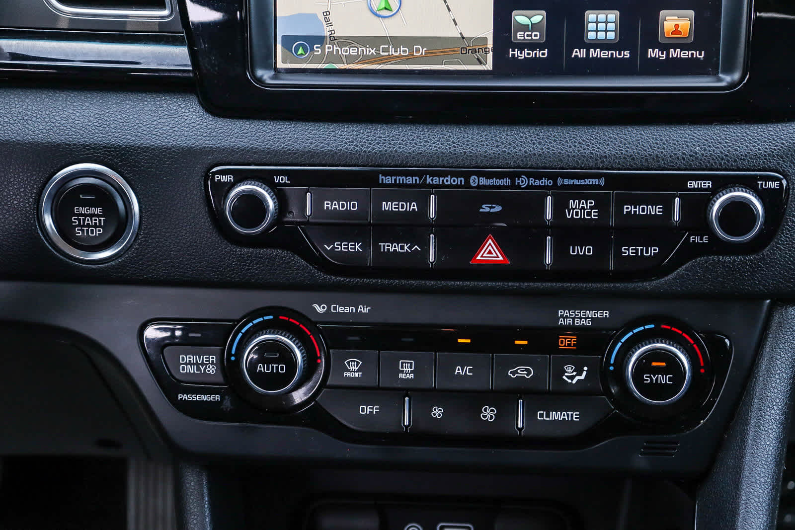 Thumbnail: 2017 Kia Niro - 16