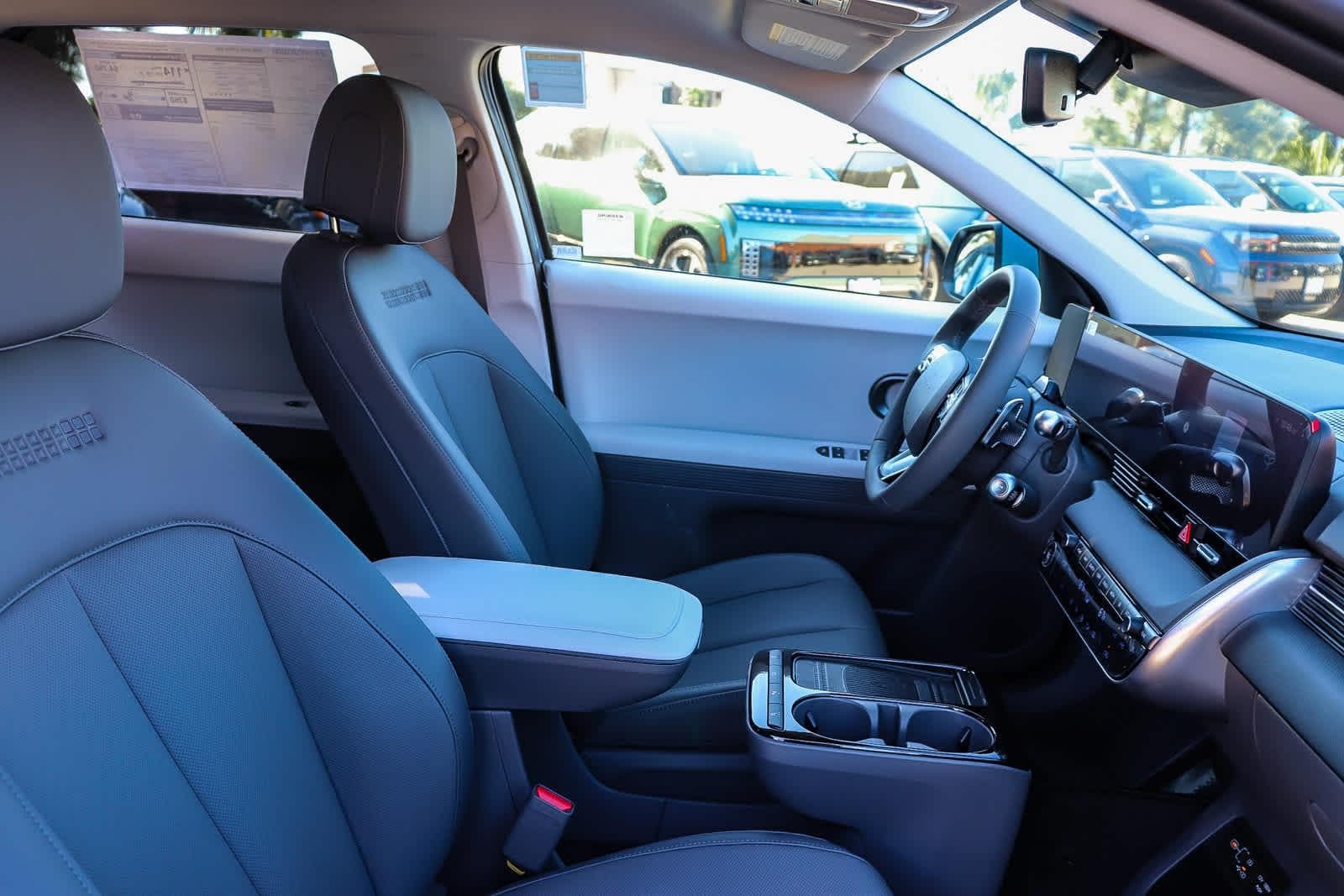 Thumbnail: 2026 Hyundai Ioniq 5 - 22