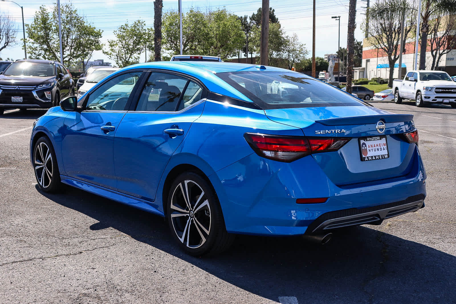 Thumbnail: 2021 Nissan Sentra - 8