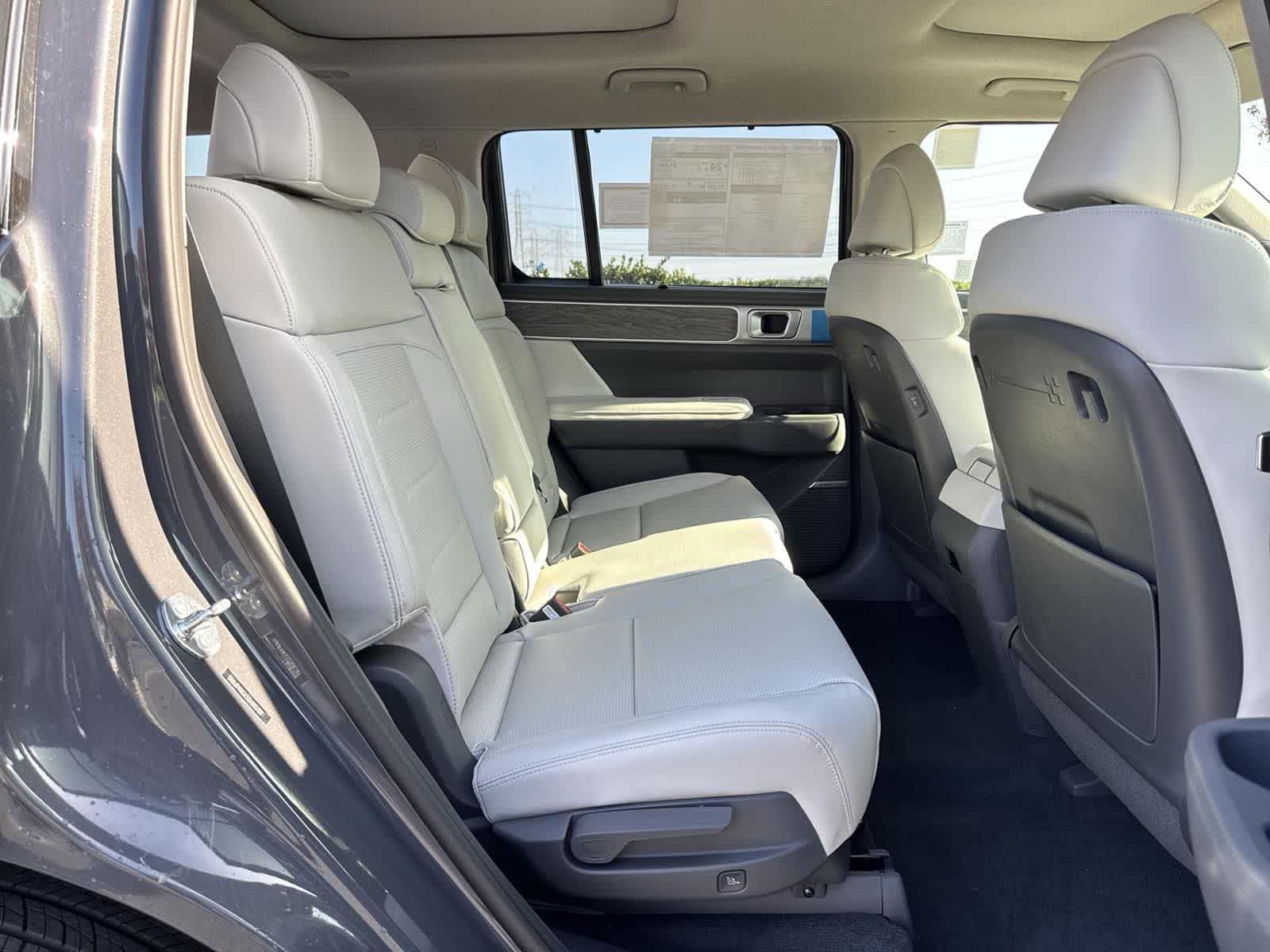 Thumbnail: 2025 Hyundai Santa Fe - 27