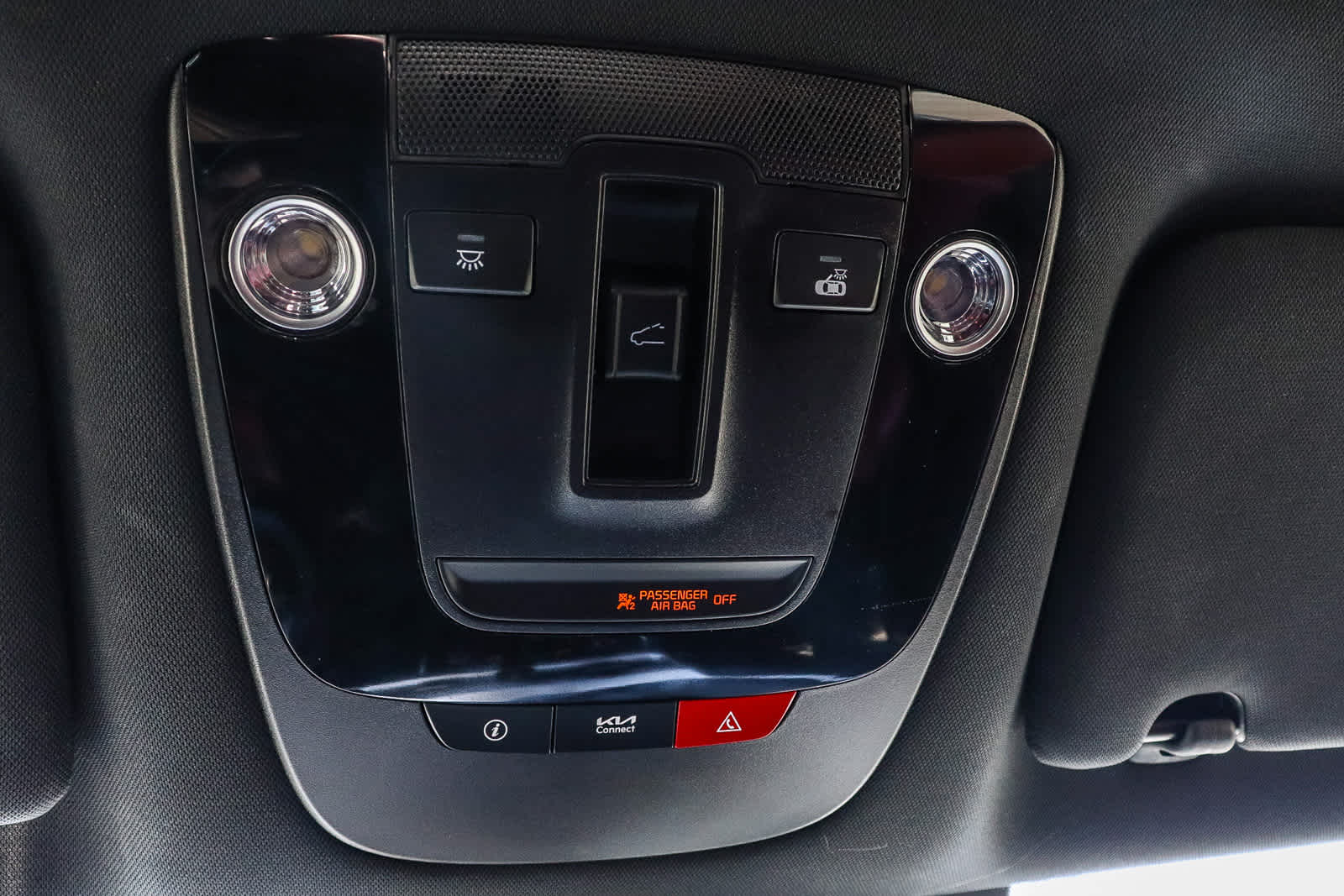 Thumbnail: 2023 Kia K5 - 31