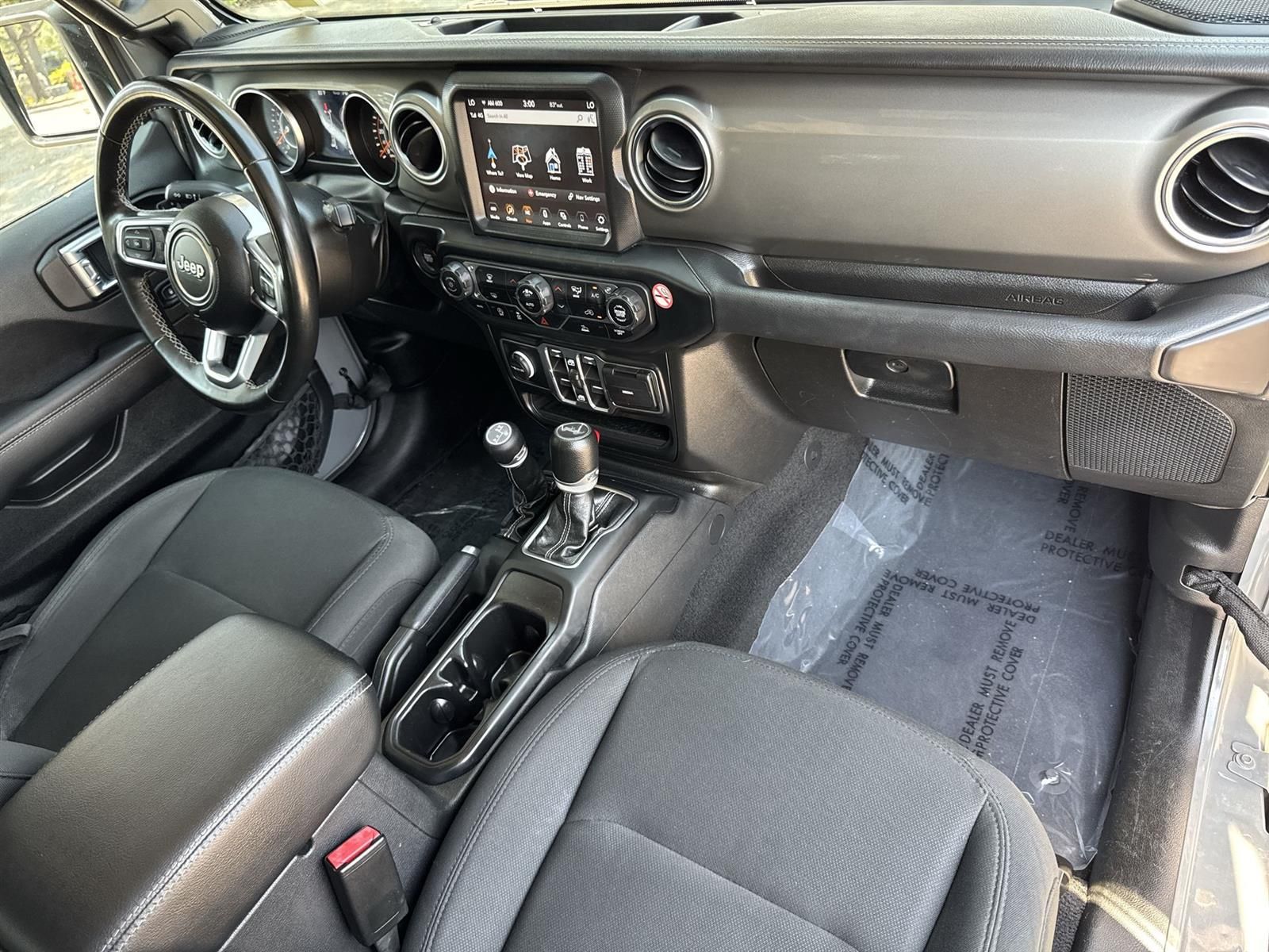 Thumbnail: 2022 Jeep Wrangler - 37