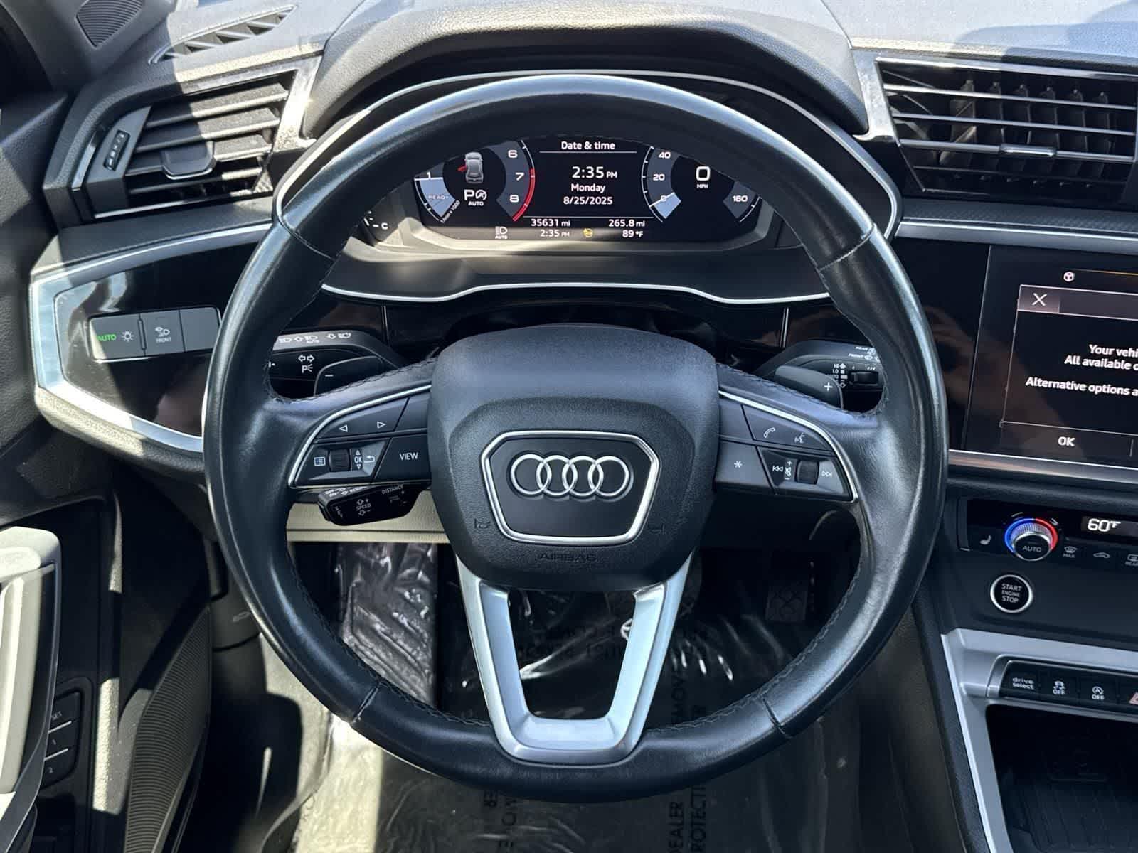 Thumbnail: 2024 Audi Q3 - 10