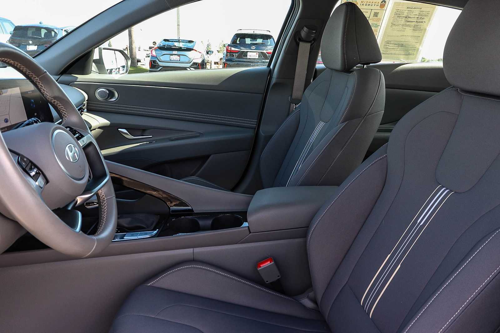 Thumbnail: 2025 Hyundai Elantra - 23