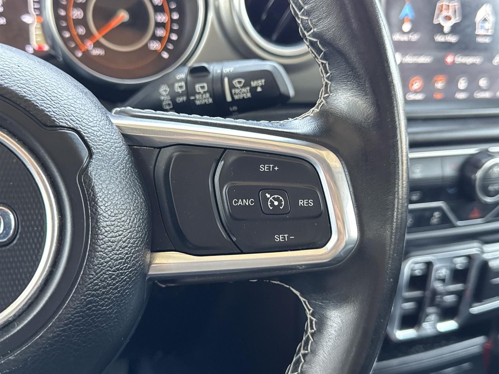 Thumbnail: 2022 Jeep Wrangler - 11
