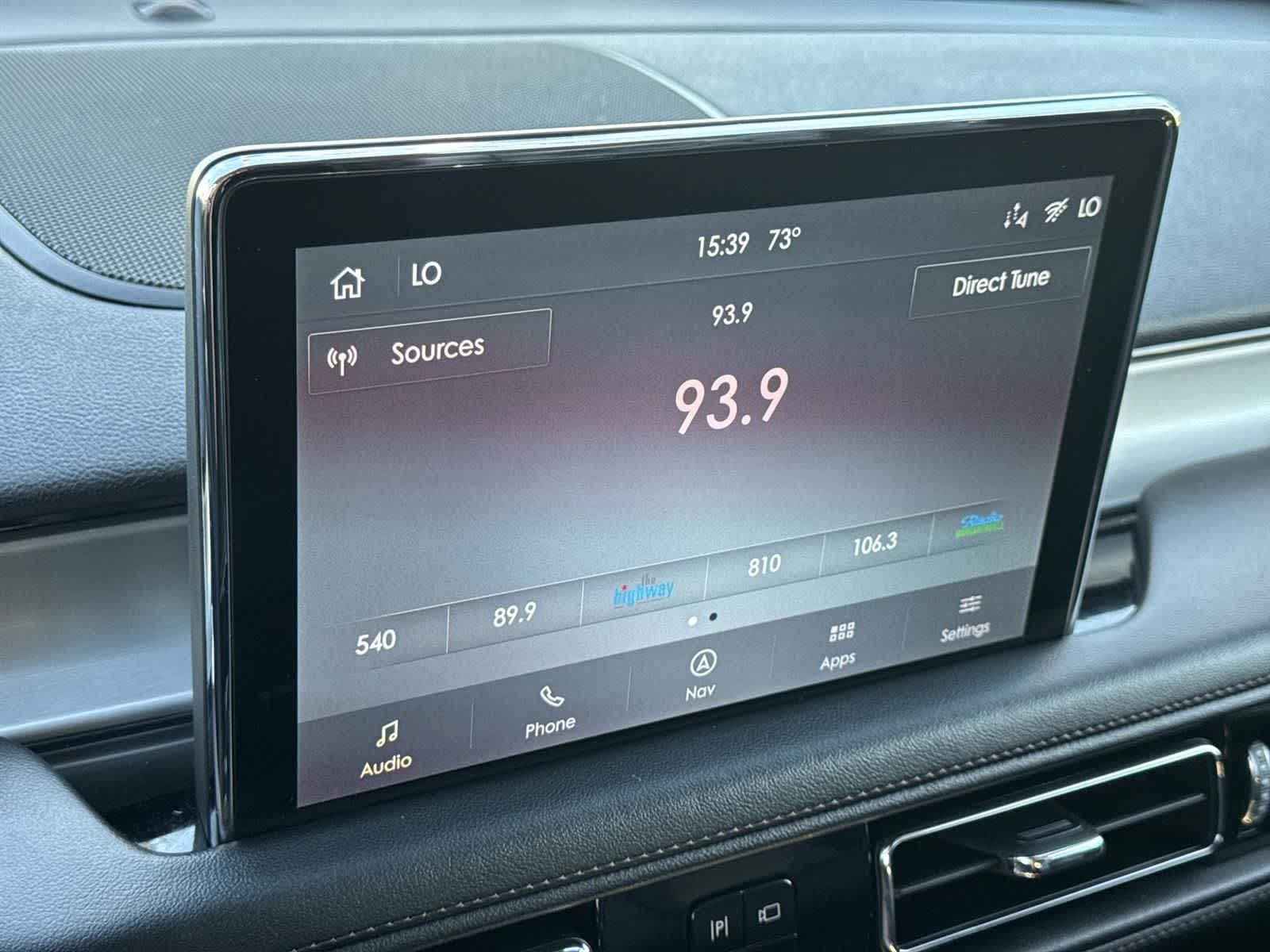 Thumbnail: 2023 Lincoln Aviator - 27