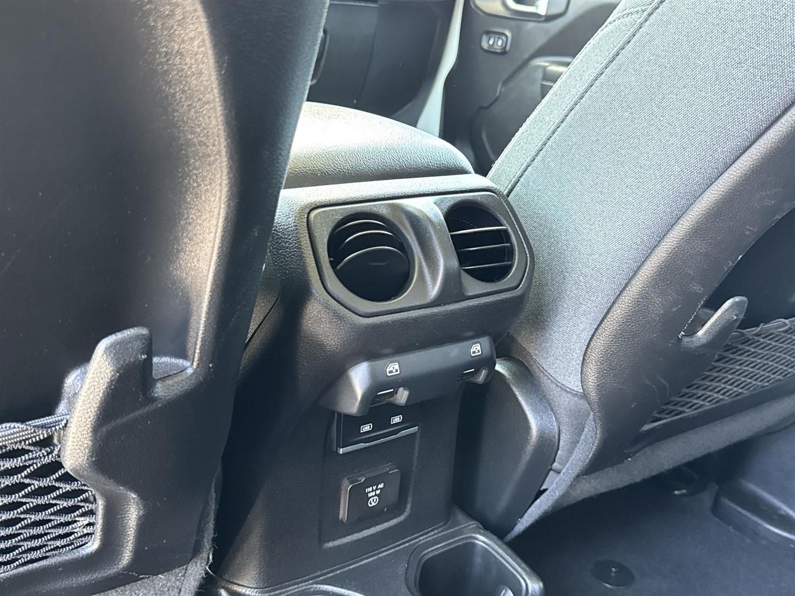 Thumbnail: 2024 Jeep Wrangler - 25