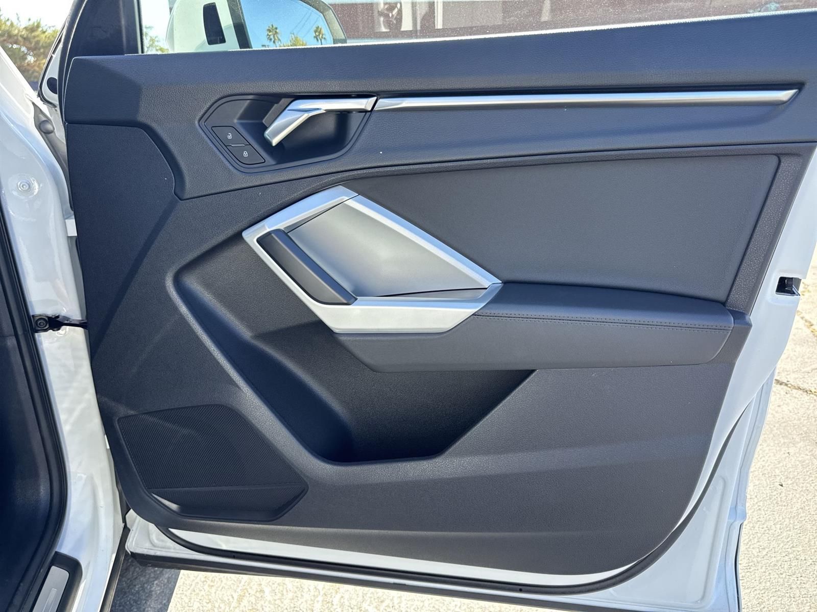 Thumbnail: 2022 Audi Q3 - 37