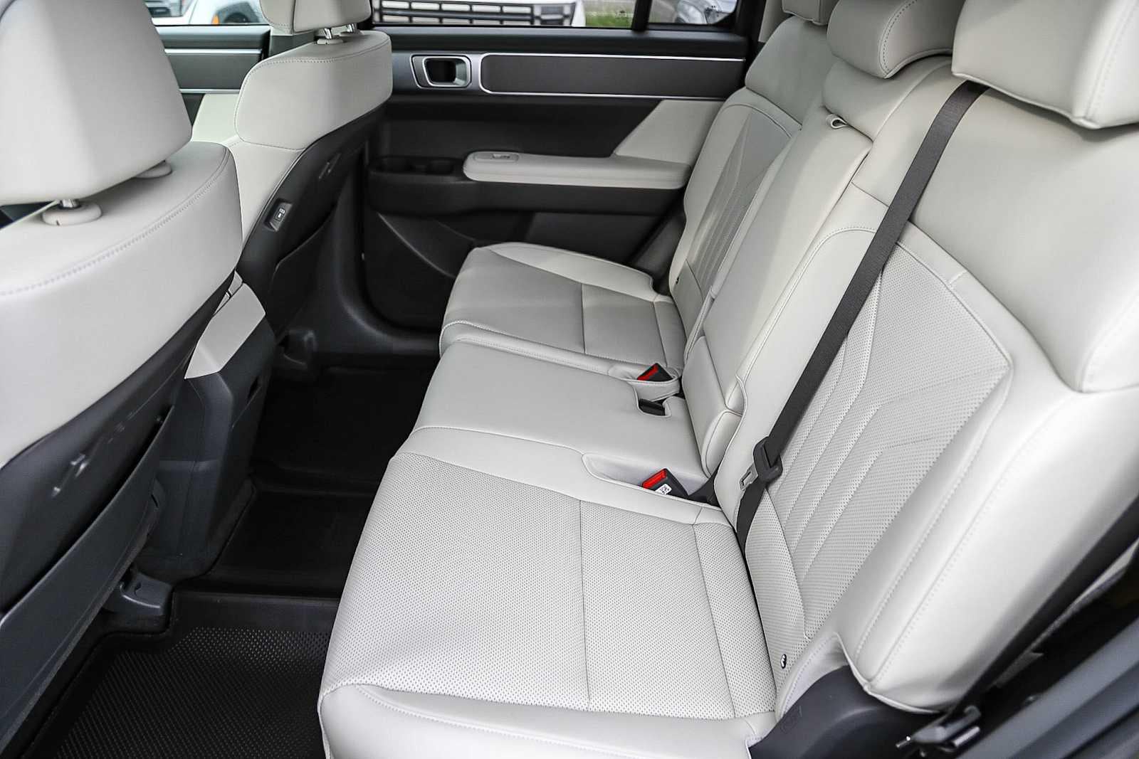 Thumbnail: 2026 Hyundai Santa Fe - 21