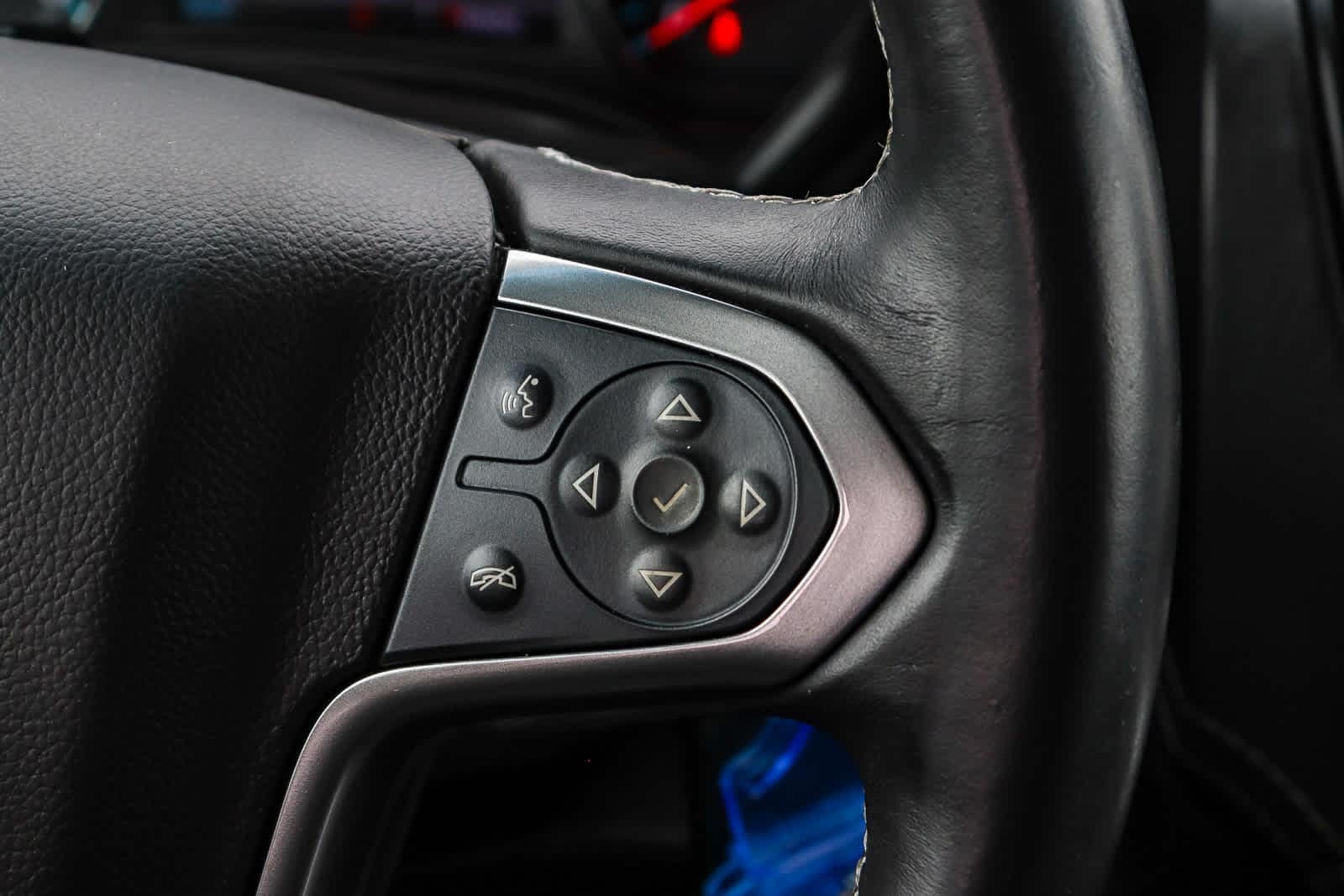 Thumbnail: 2017 Chevrolet Suburban - 19