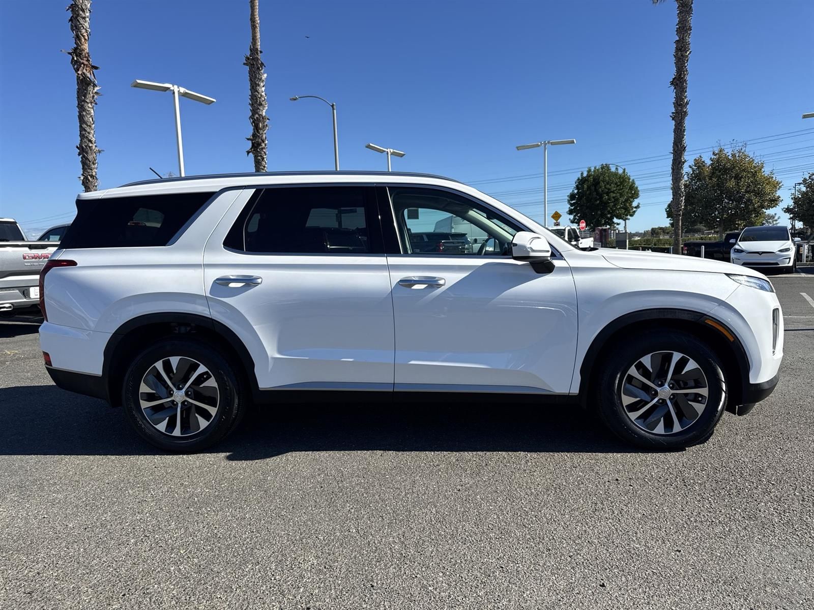 Thumbnail: 2022 Hyundai Palisade - 3