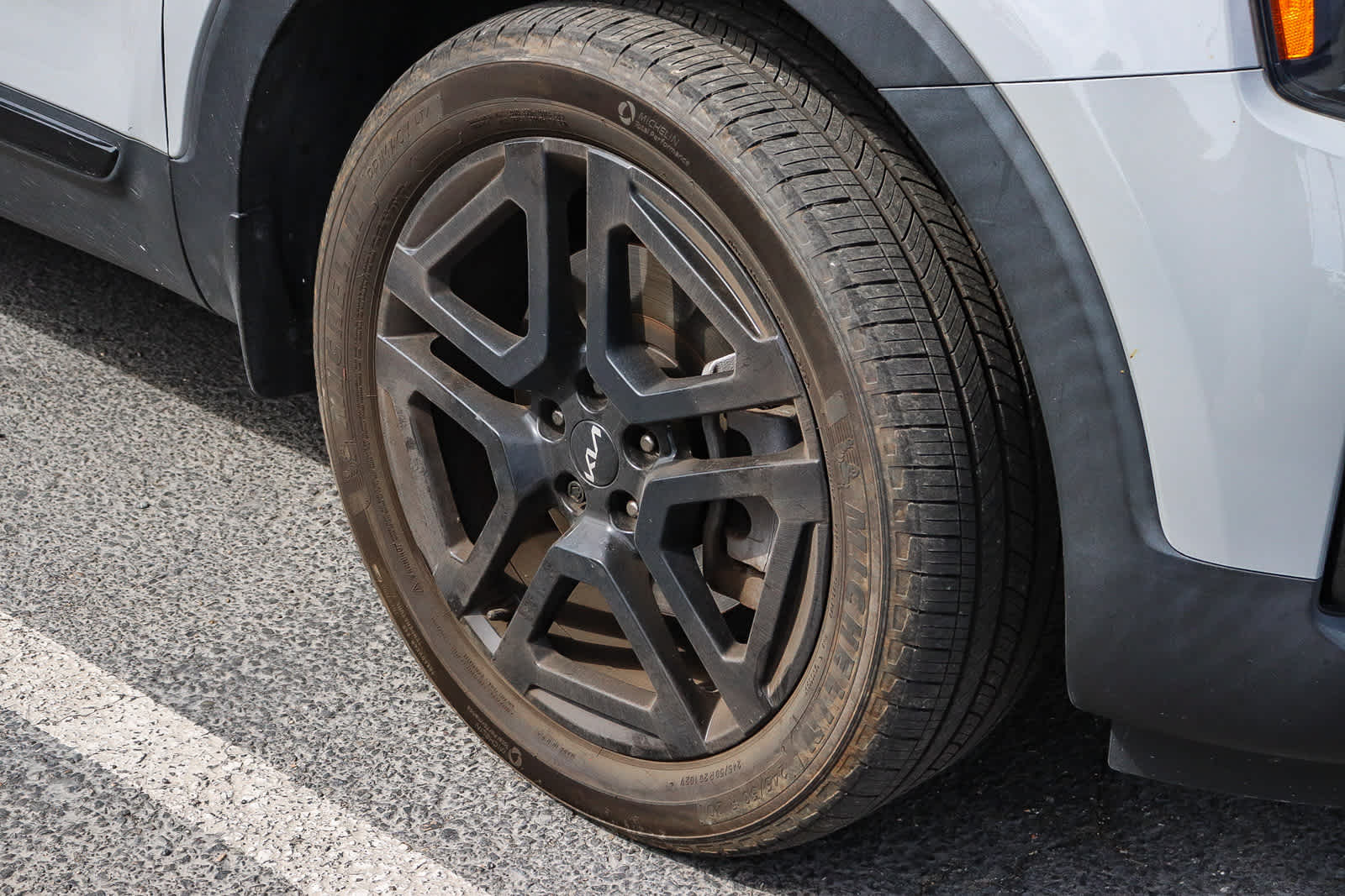 2024 Kia Telluride EX X-Line photo 4