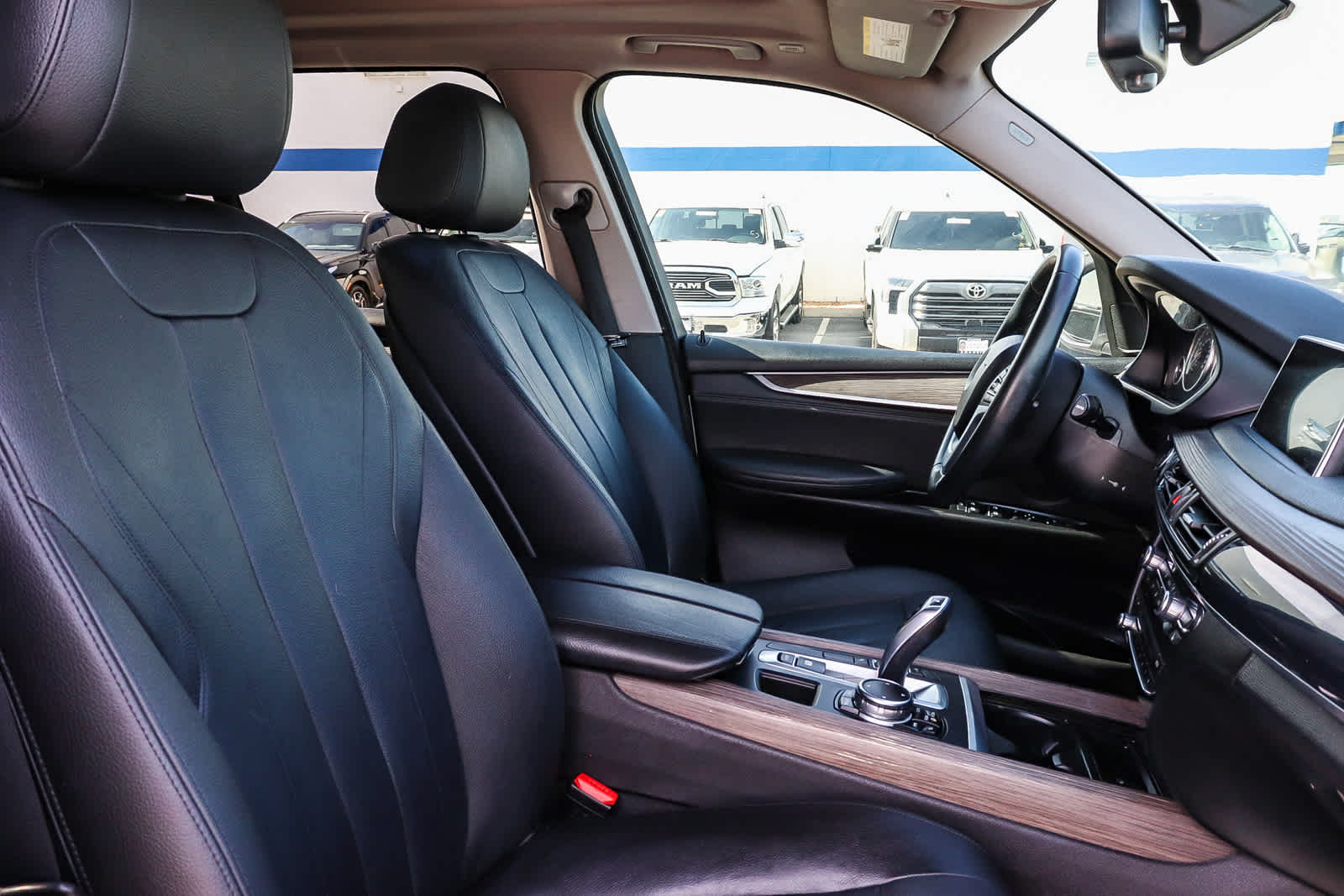 Thumbnail: 2016 BMW X5 - 25