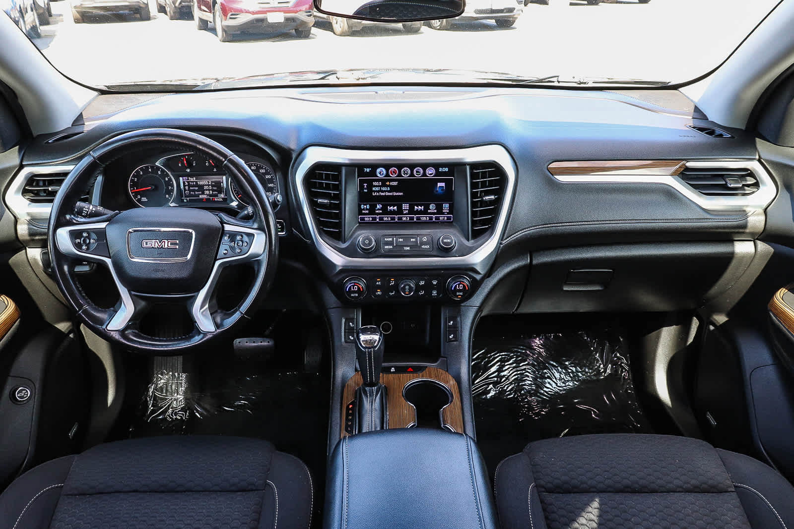 Thumbnail: 2018 GMC Acadia - 13