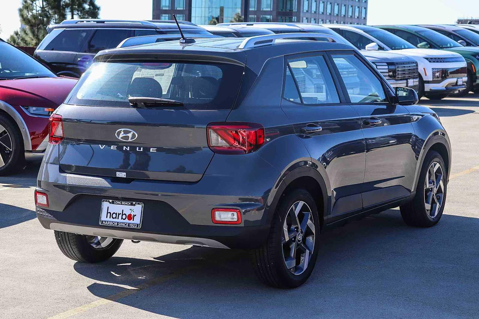 Thumbnail: 2026 Hyundai Venue - 6