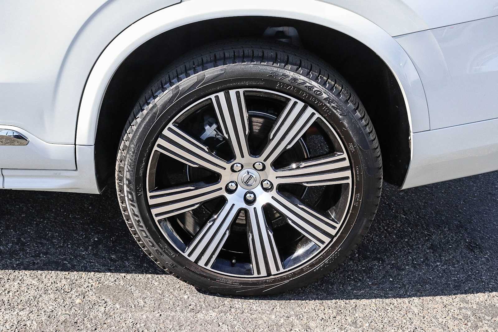 Thumbnail: 2022 Volvo XC90 - 12