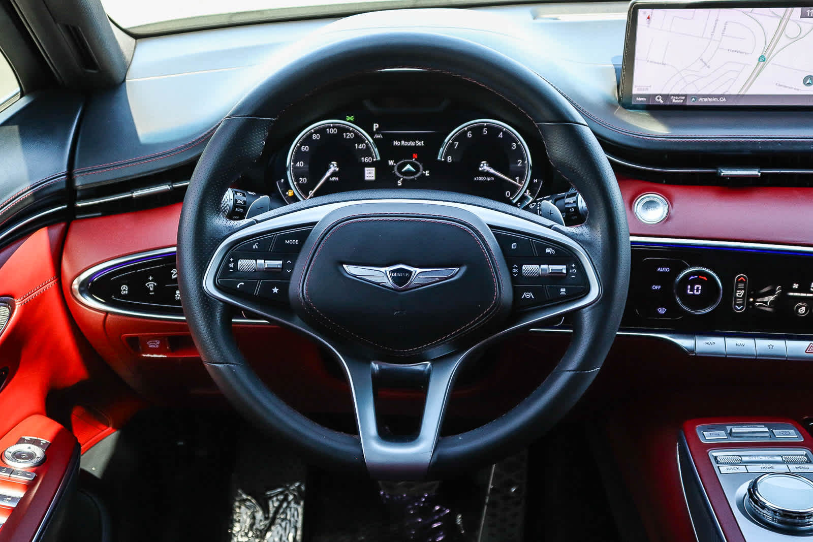 Thumbnail: 2023 Genesis GV70 - 17