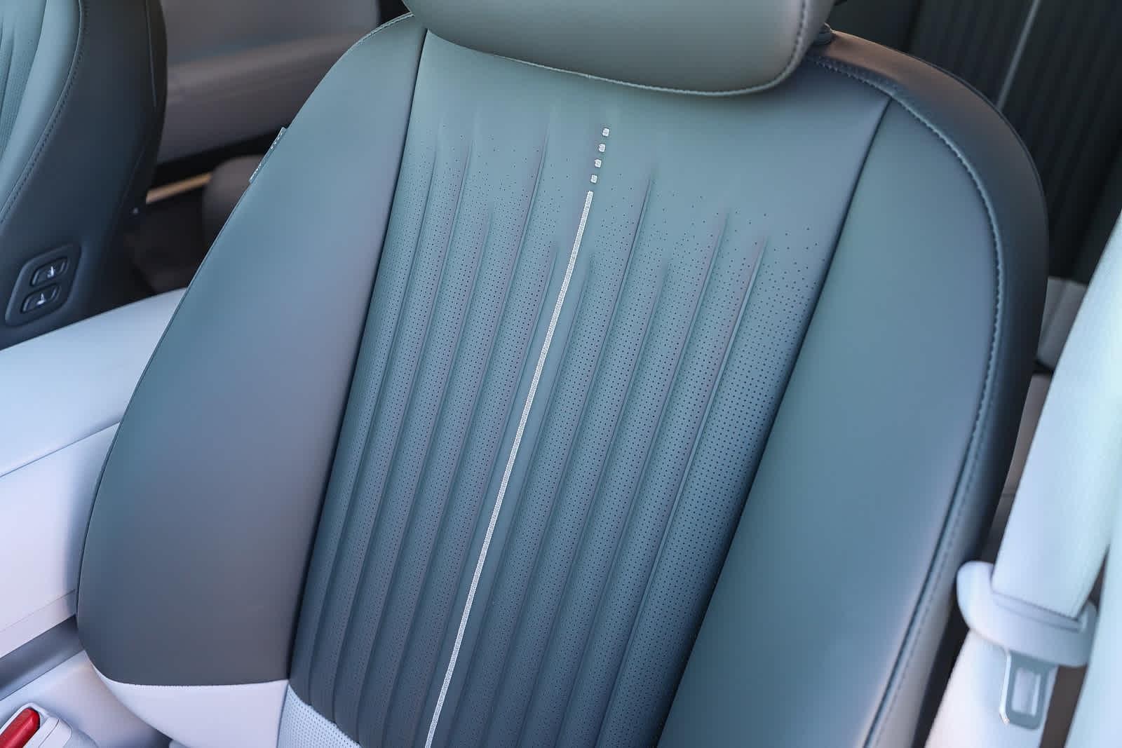 Thumbnail: 2026 Hyundai Ioniq - 29