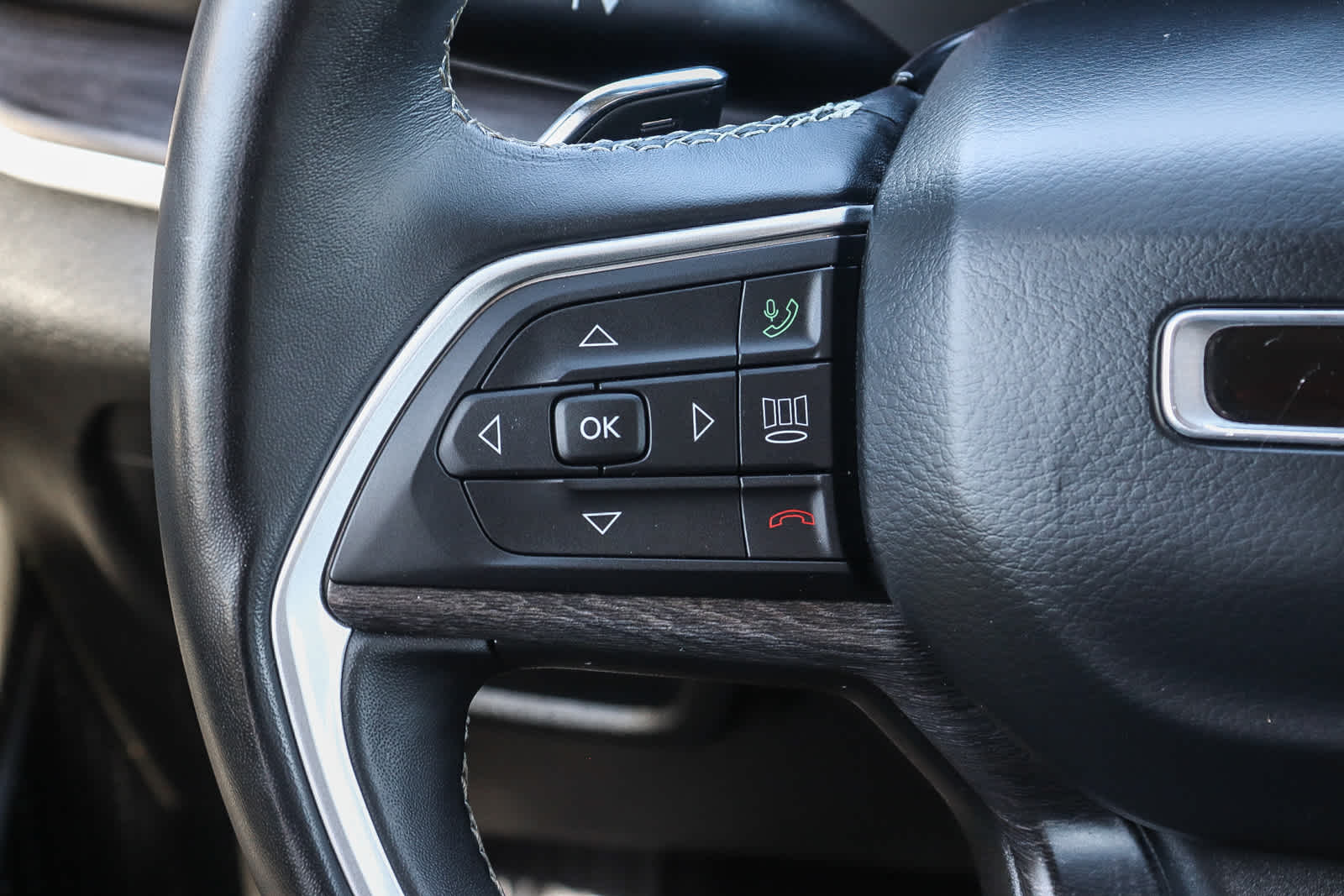 Thumbnail: 2021 Jeep Grand Cherokee L - 17