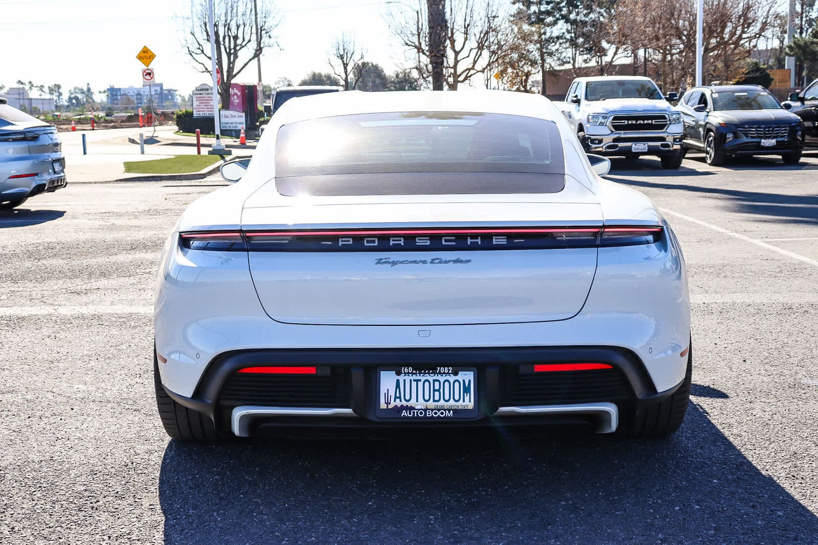 Thumbnail: 2021 Porsche Taycan - 7