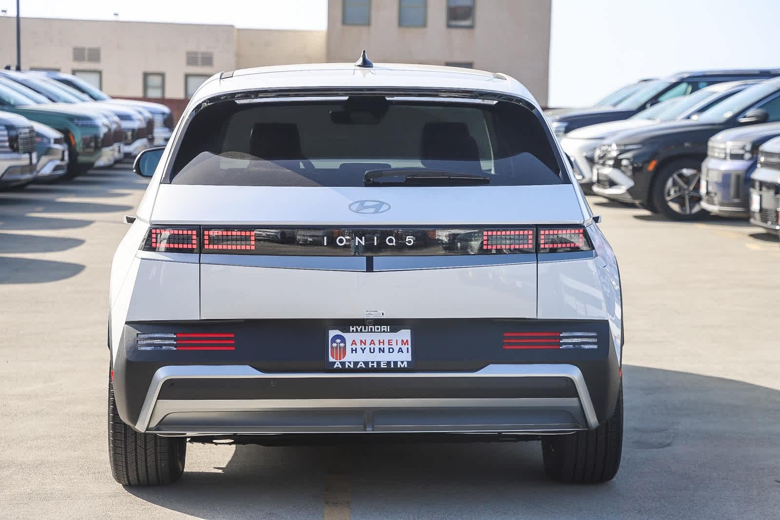 Thumbnail: 2026 Hyundai Ioniq 5 - 3