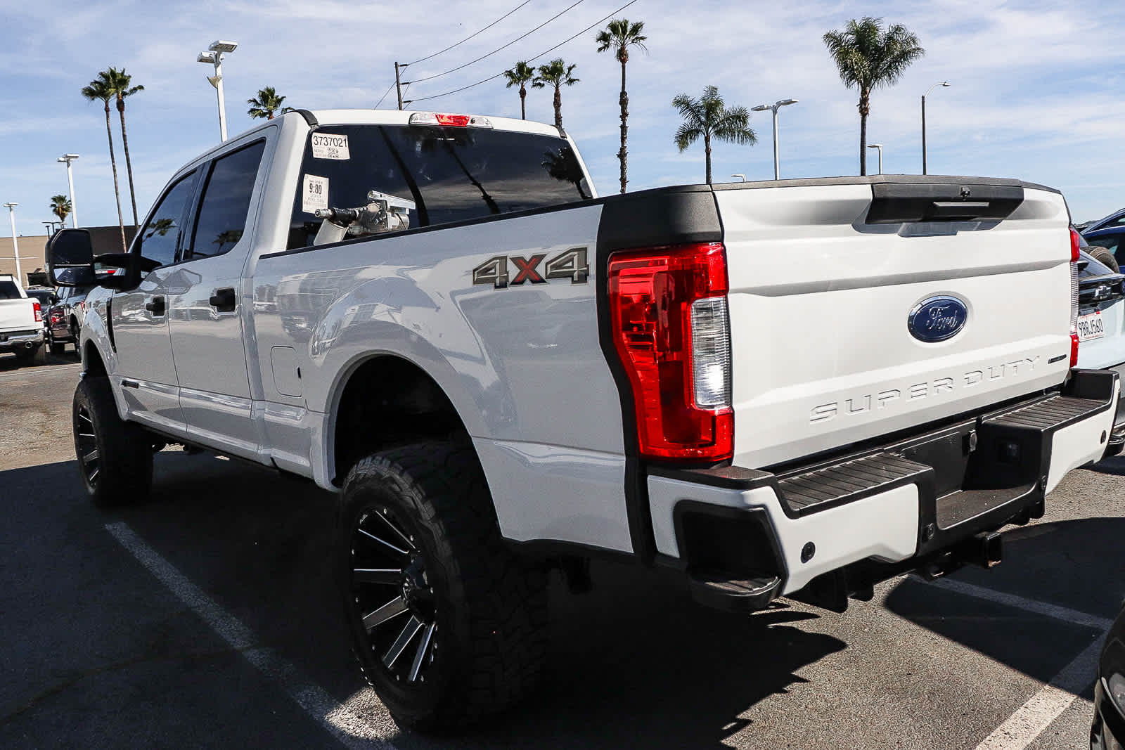 Thumbnail: 2019 Ford Econoline - 8