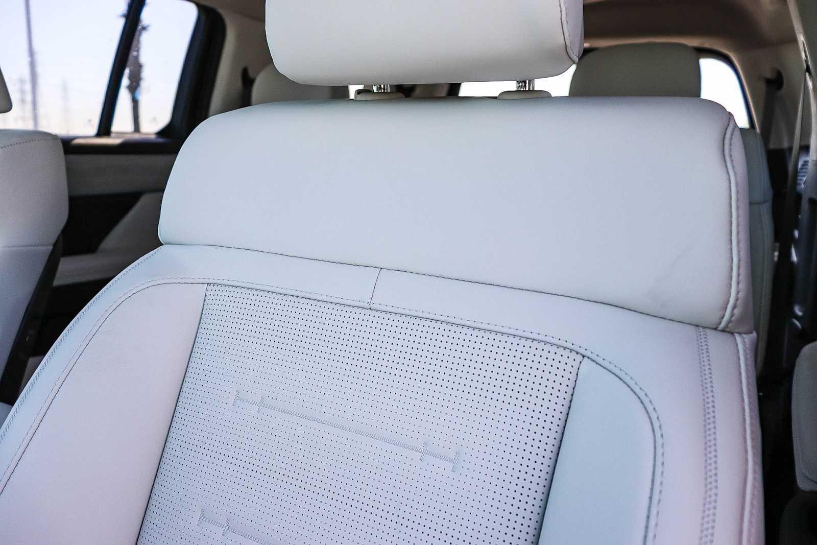 Thumbnail: 2025 Hyundai Santa Fe - 30