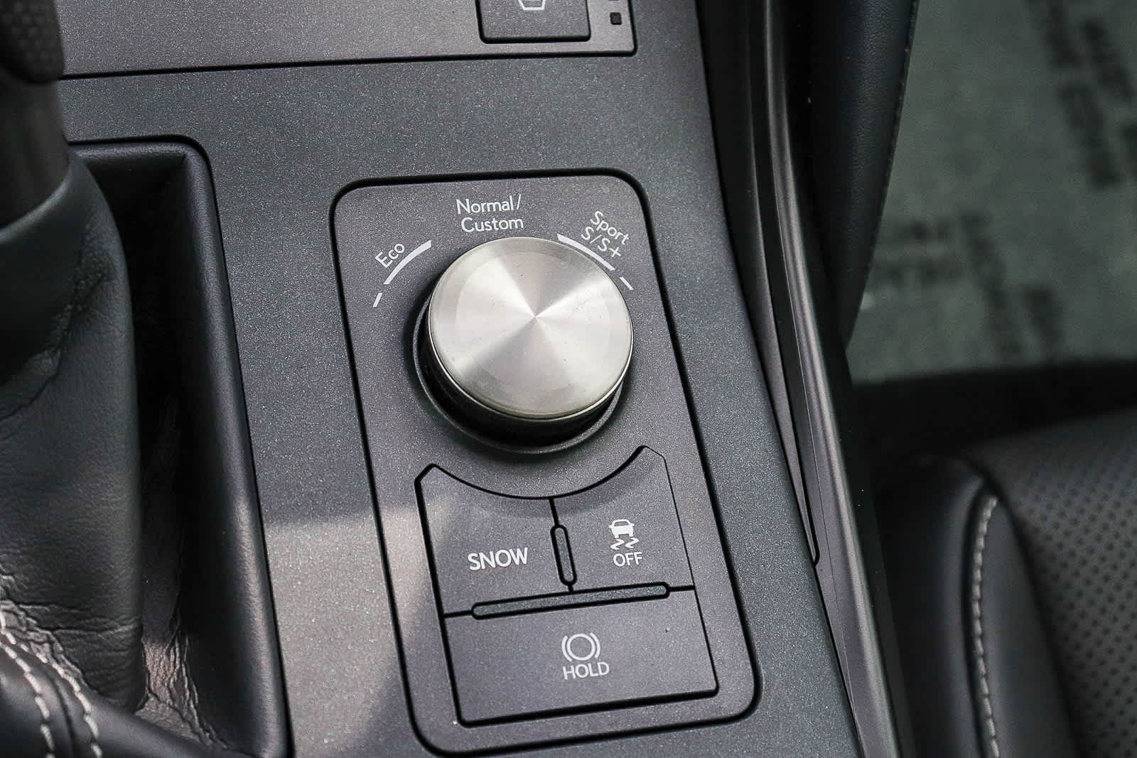 Thumbnail: 2024 Lexus IS - 38