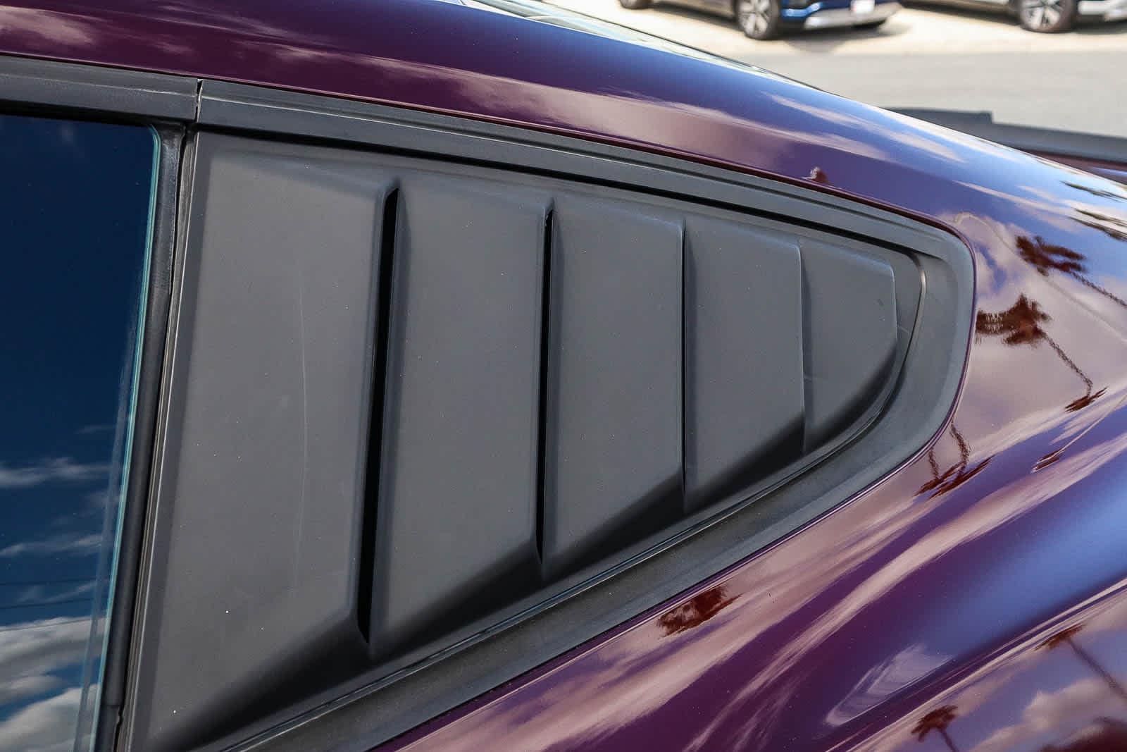 Thumbnail: 2018 Ford Mustang - 15