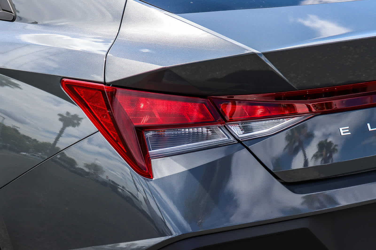 Thumbnail: 2025 Hyundai Elantra - 9