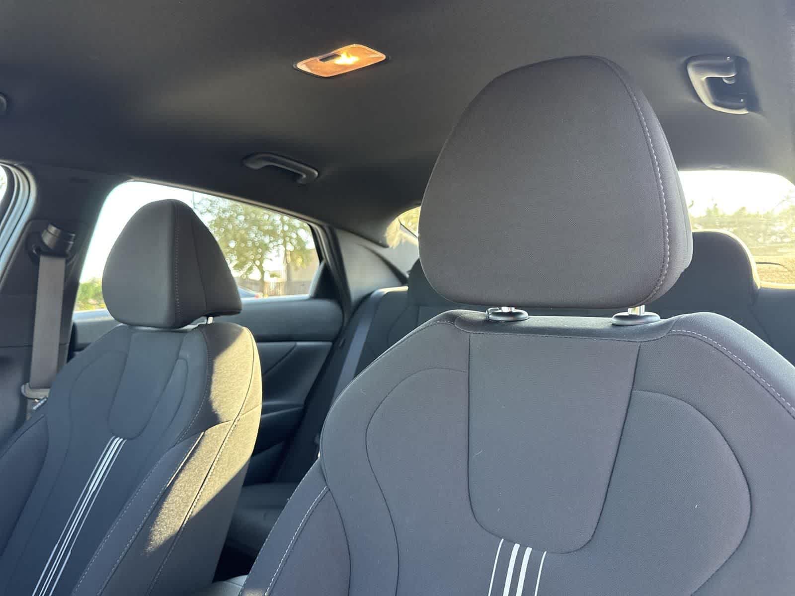 Thumbnail: 2025 Hyundai Elantra - 24