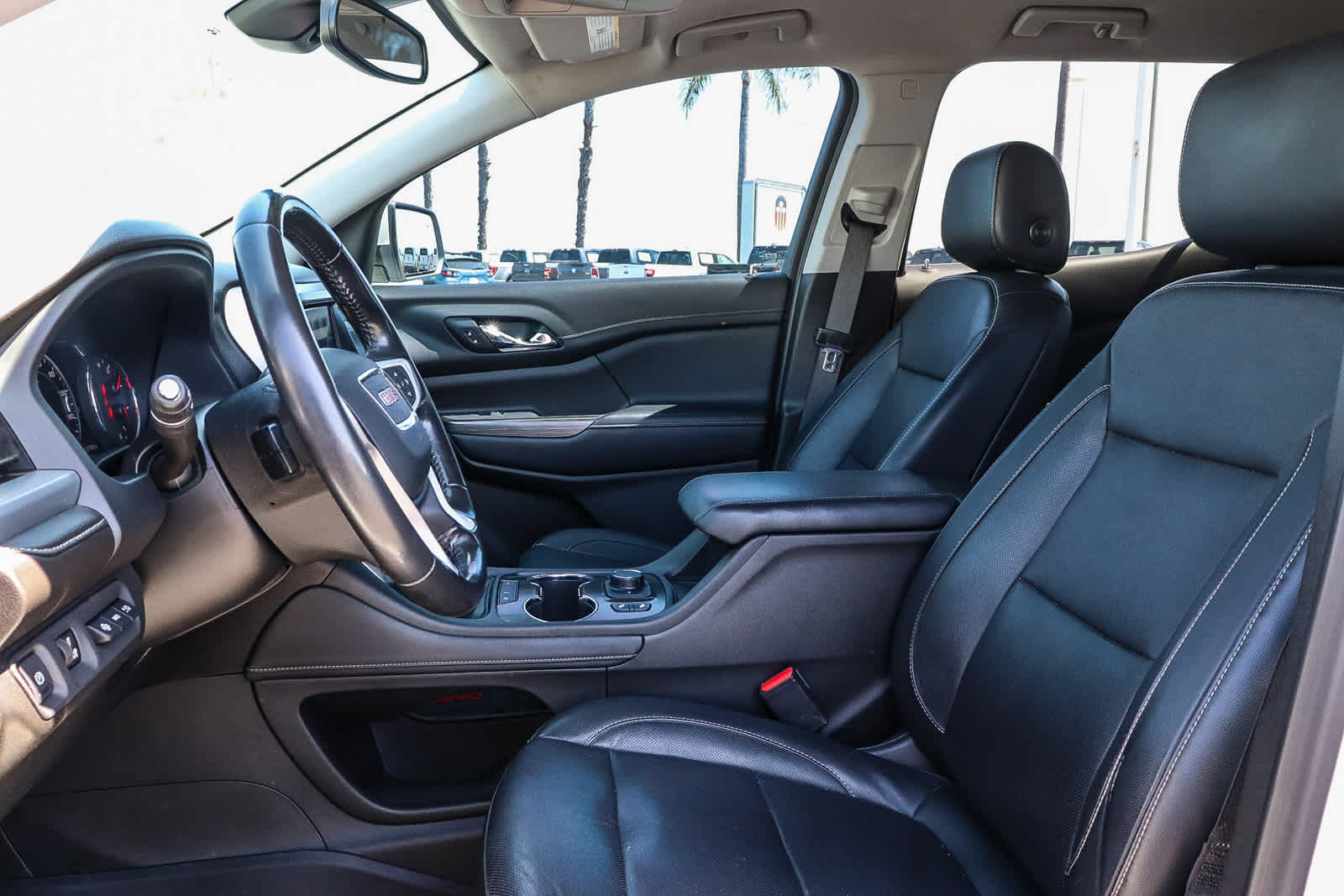 Thumbnail: 2020 GMC Acadia - 25