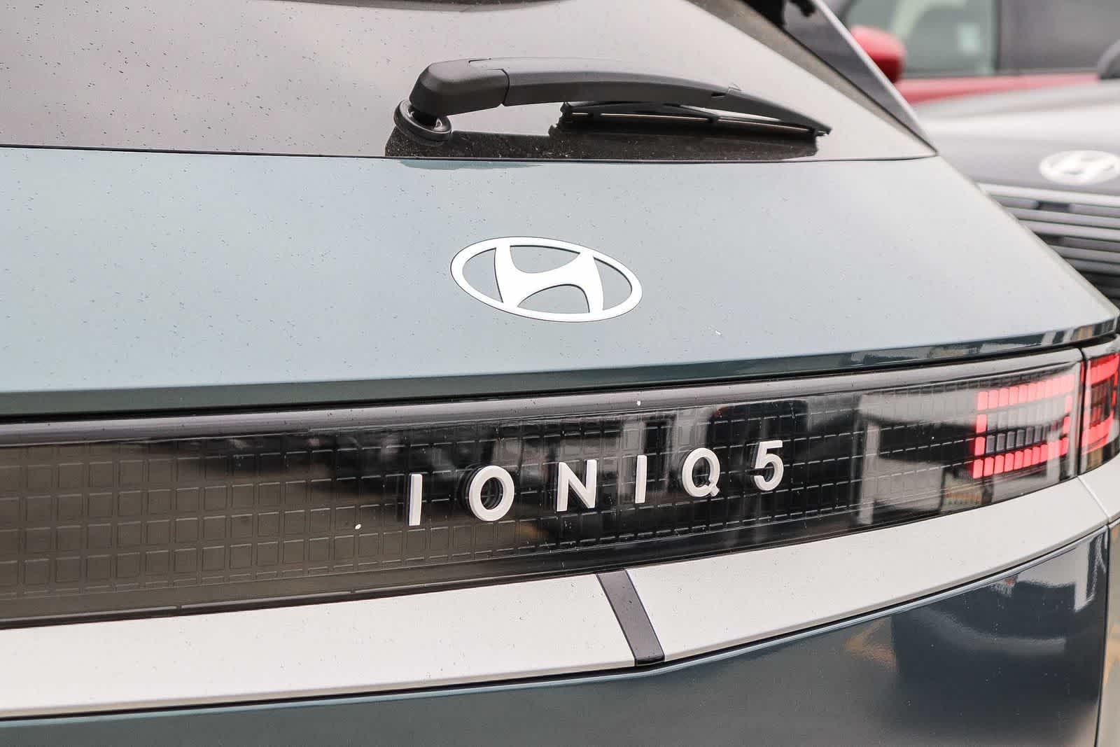 Thumbnail: 2026 Hyundai Ioniq 5 - 10