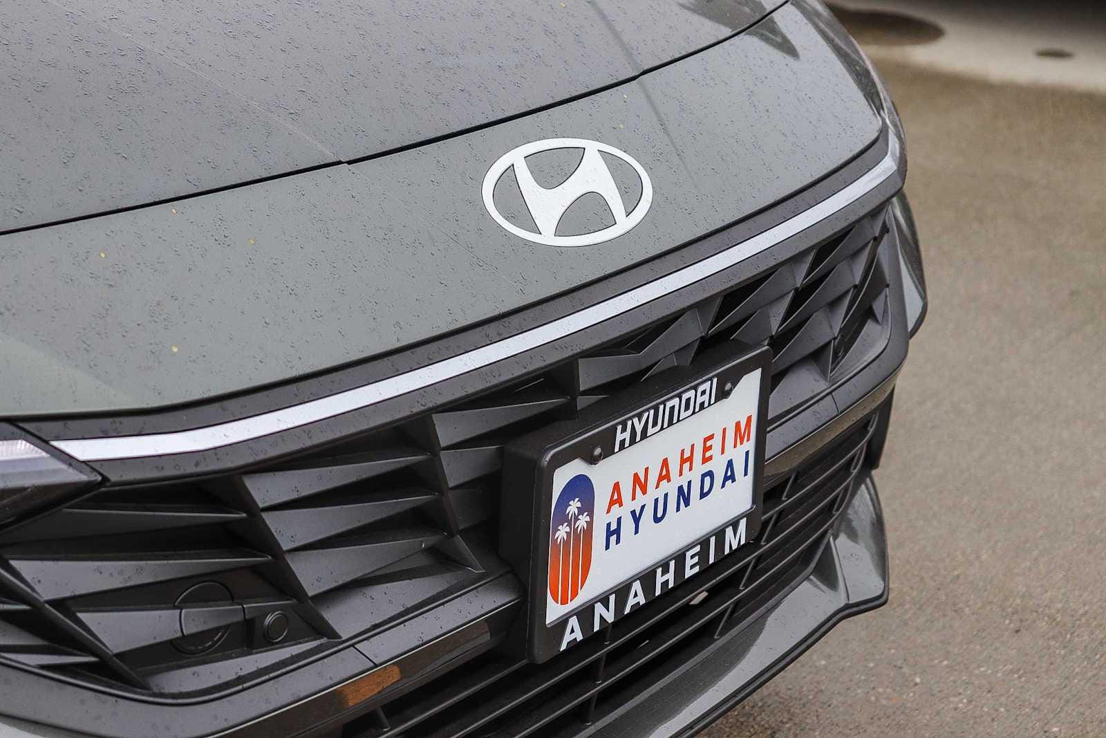 Thumbnail: 2026 Hyundai Elantra - 5