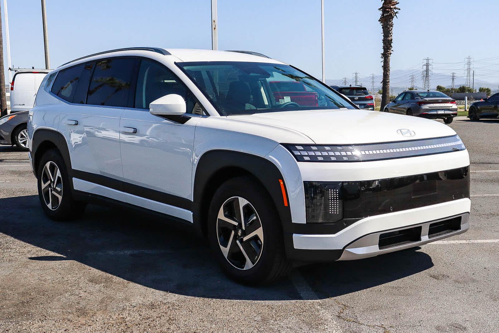 Thumbnail: 2026 Hyundai Ioniq - 3