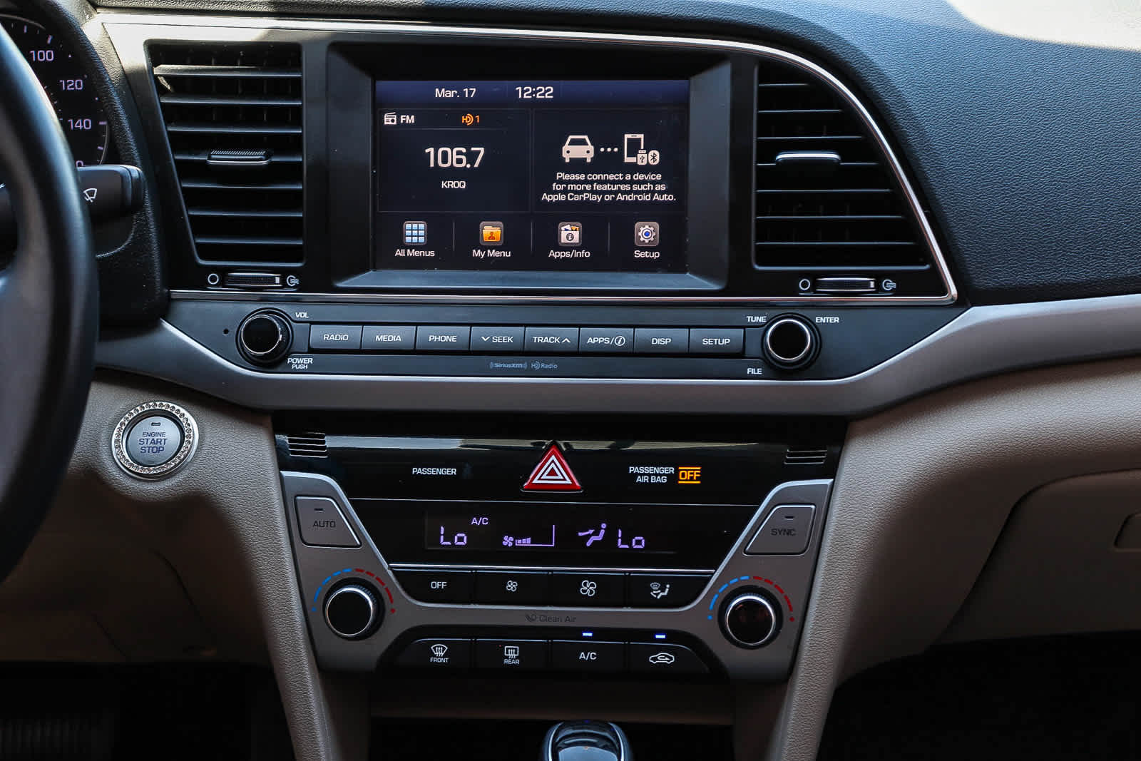 Thumbnail: 2017 Hyundai Elantra - 13