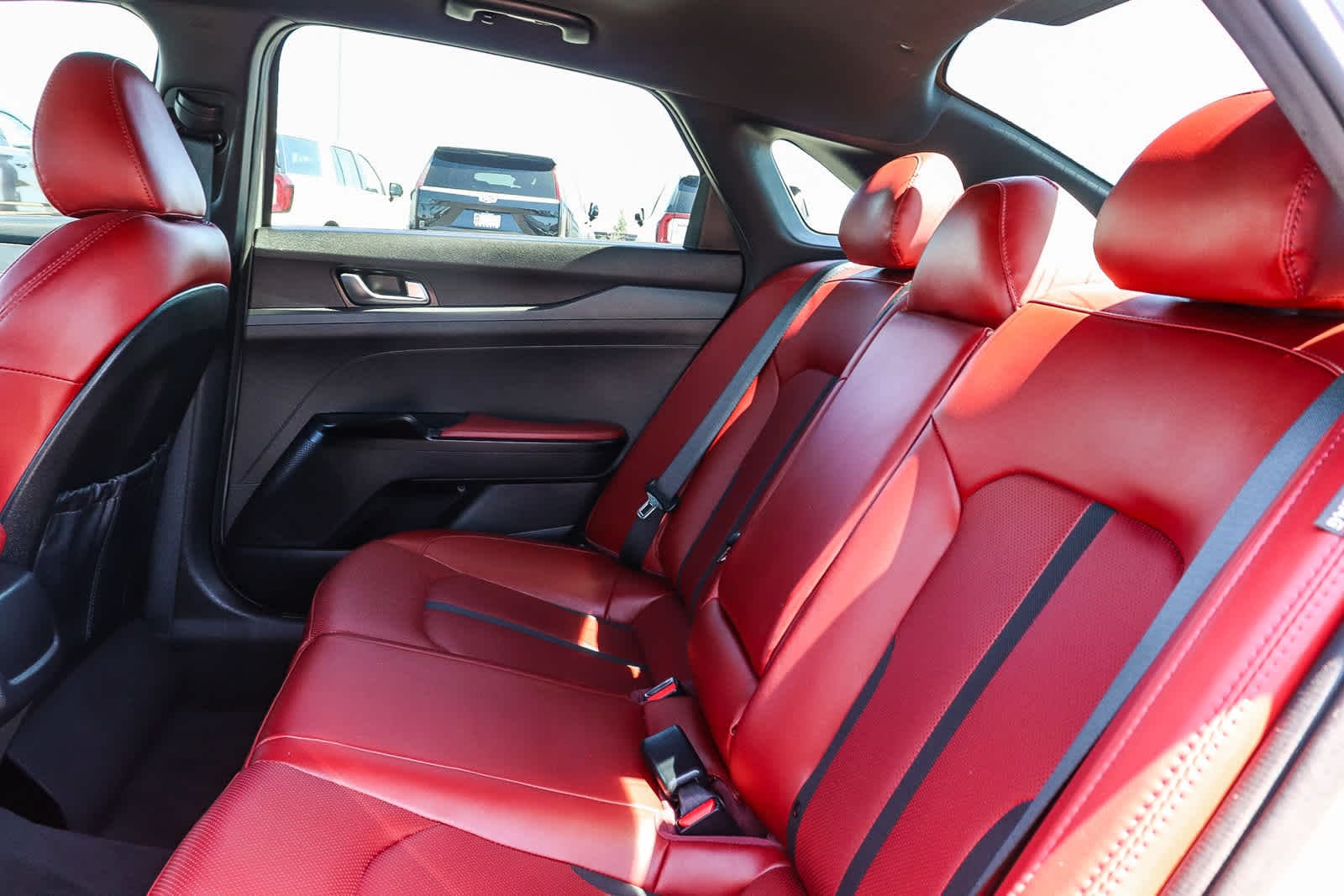 Thumbnail: 2023 Kia K5 - 22