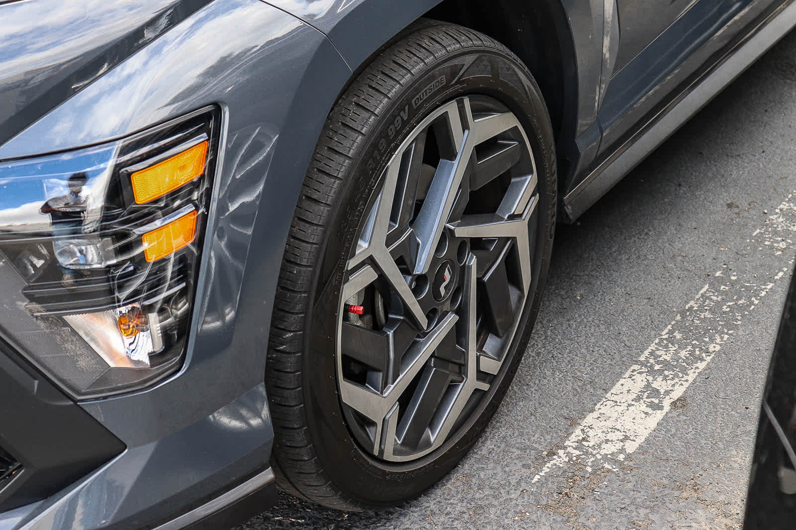 2024 Hyundai Kona N Line photo 4