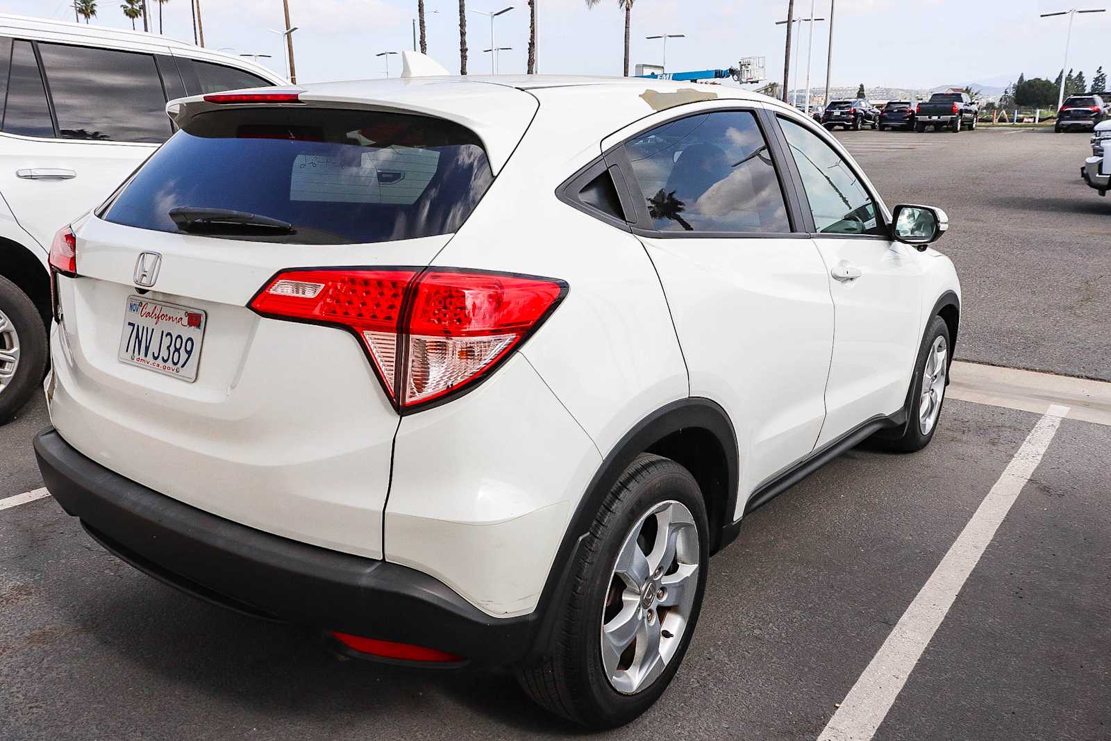 Thumbnail: 2016 Honda HR-V - 7