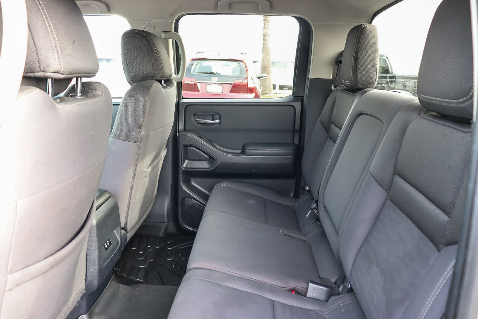 Thumbnail: 2022 Nissan Frontier - 20