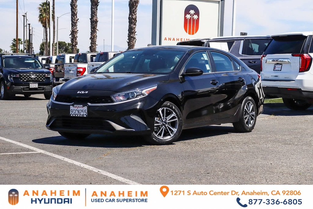 Used 2023 Kia Forte LXS Sedan